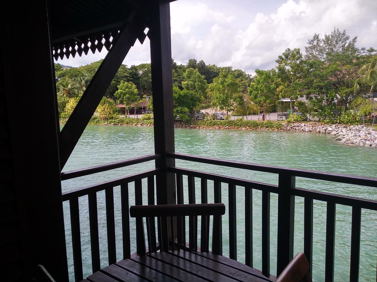 Langkawi Lagoon Resort Water Chalet Pantai Cenang Kültér fotó