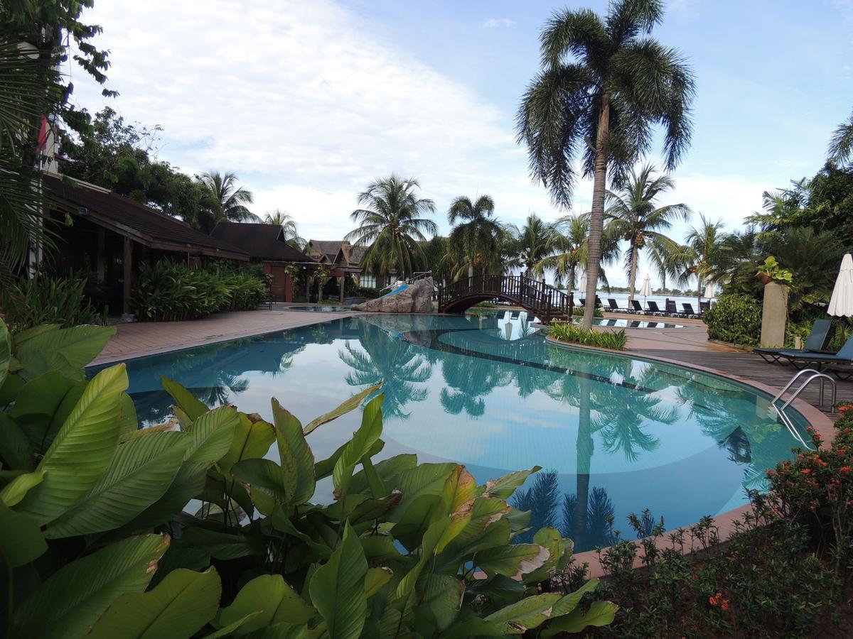 Langkawi Lagoon Resort Water Chalet Pantai Cenang Kültér fotó