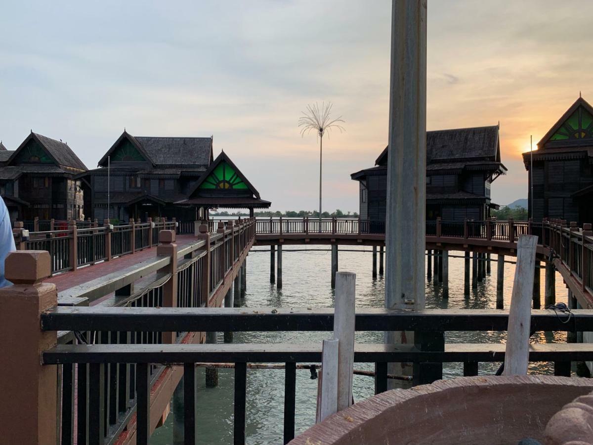 Langkawi Lagoon Resort Water Chalet Pantai Cenang Kültér fotó