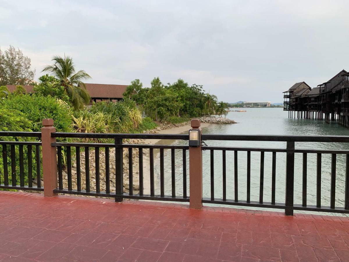 Langkawi Lagoon Resort Water Chalet Pantai Cenang Kültér fotó